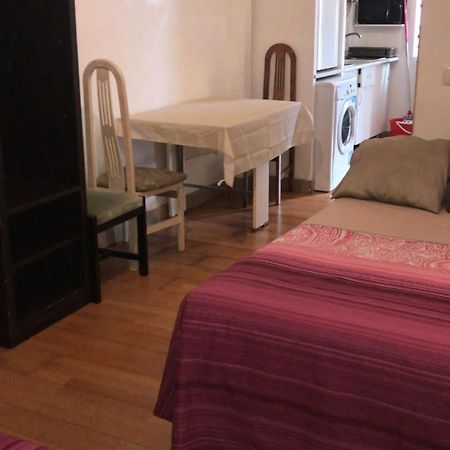 Apartamentos Pandiellos I Madrid Extérieur photo
