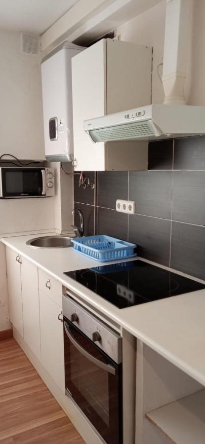 Apartamentos Pandiellos I Madrid Extérieur photo